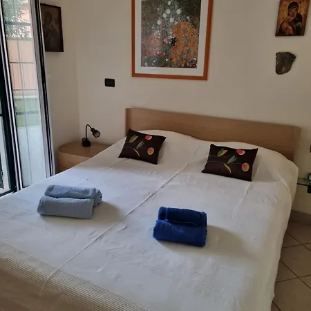 La Casa Di Freddy Апартаменты Лоано